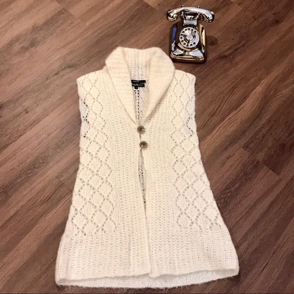 Eddie Bauer Sweaters - Hand Knit Sleeveless Cardigan Size M